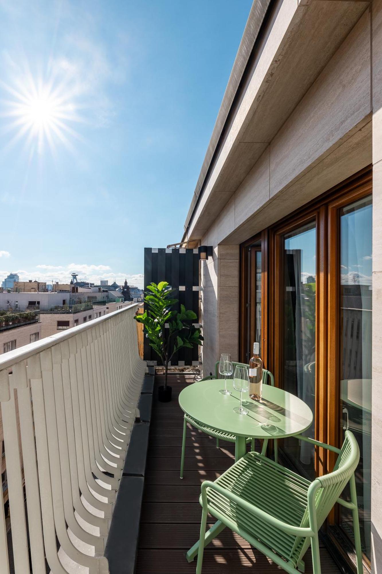 Catalog Boutique Rooms Bratislava Exterior foto